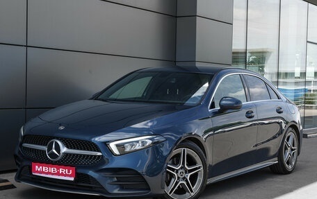 Mercedes-Benz A-Класс, 2020 год, 2 449 000 рублей, 1 фотография