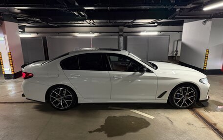 BMW 5 серия, 2021 год, 5 500 000 рублей, 5 фотография