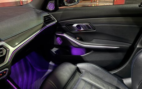 BMW 3 серия, 2019 год, 3 800 000 рублей, 9 фотография