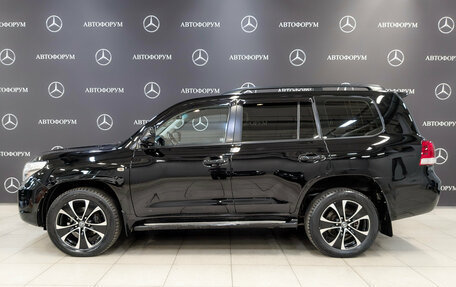 Toyota Land Cruiser 200, 2010 год, 2 200 000 рублей, 8 фотография