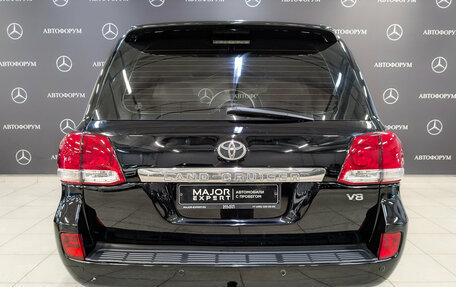 Toyota Land Cruiser 200, 2010 год, 2 200 000 рублей, 6 фотография