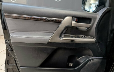 Toyota Land Cruiser 200, 2010 год, 2 200 000 рублей, 19 фотография