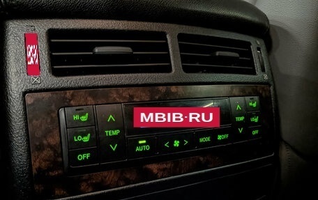 Toyota Land Cruiser 200, 2010 год, 2 200 000 рублей, 26 фотография