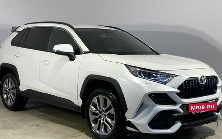 Toyota RAV4, 2021 год, 3 950 000 рублей, 4 фотография