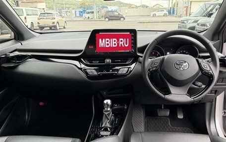 Toyota C-HR I рестайлинг, 2022 год, 1 770 000 рублей, 17 фотография
