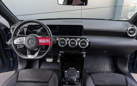 Mercedes-Benz A-Класс, 2020 год, 2 449 000 рублей, 13 фотография