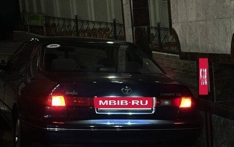 Toyota Camry, 1997 год, 575 000 рублей, 5 фотография