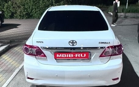 Toyota Corolla, 2011 год, 999 999 рублей, 2 фотография