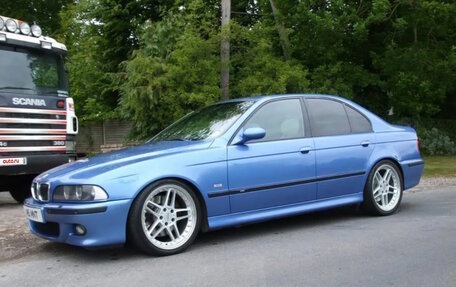 BMW 5 серия, 1999 год, 1 050 000 рублей, 13 фотография