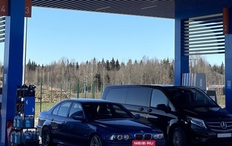 BMW 5 серия, 1999 год, 1 050 000 рублей, 9 фотография