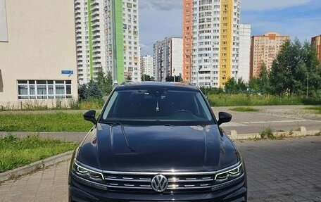 Volkswagen Tiguan II, 2019 год, 3 500 000 рублей, 1 фотография