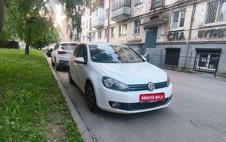 Volkswagen Golf VI, 2010 год, 650 000 рублей, 1 фотография