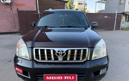 Toyota Land Cruiser Prado 120 рестайлинг, 2007 год, 2 350 000 рублей, 1 фотография
