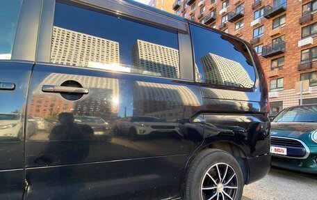 Nissan Serena III, 2009 год, 900 000 рублей, 2 фотография
