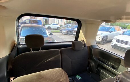 Nissan Serena III, 2009 год, 900 000 рублей, 11 фотография