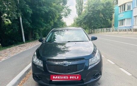 Chevrolet Cruze II, 2012 год, 820 000 рублей, 3 фотография