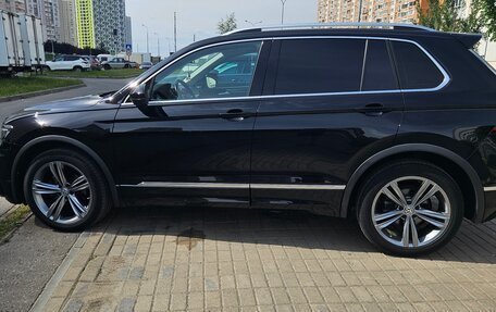 Volkswagen Tiguan II, 2019 год, 3 500 000 рублей, 5 фотография