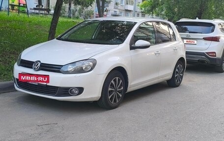 Volkswagen Golf VI, 2010 год, 650 000 рублей, 2 фотография