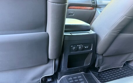 Toyota Land Cruiser Prado 120 рестайлинг, 2007 год, 2 350 000 рублей, 10 фотография