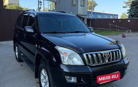 Toyota Land Cruiser Prado 120 рестайлинг, 2007 год, 2 350 000 рублей, 2 фотография