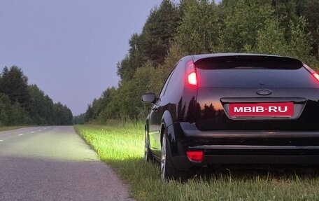Ford Focus II рестайлинг, 2006 год, 550 000 рублей, 15 фотография