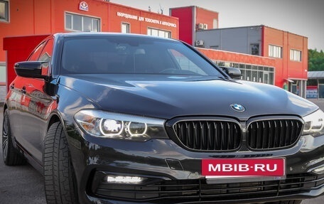 BMW 5 серия, 2018 год, 2 100 000 рублей, 15 фотография