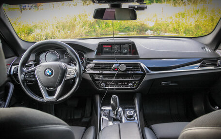 BMW 5 серия, 2018 год, 2 100 000 рублей, 25 фотография
