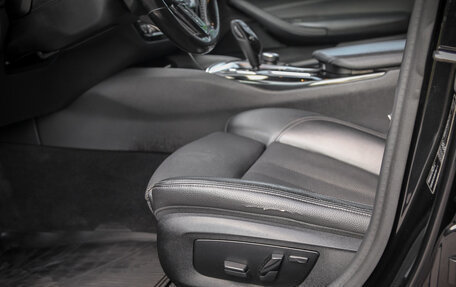 BMW 5 серия, 2018 год, 2 100 000 рублей, 31 фотография