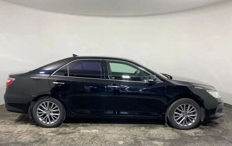 Toyota Camry, 2017 год, 2 450 000 рублей, 15 фотография