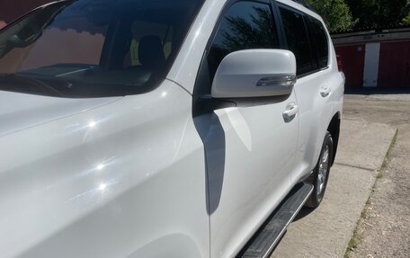 Toyota Land Cruiser Prado 150 рестайлинг 2, 2012 год, 2 450 000 рублей, 6 фотография