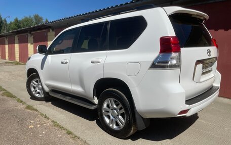 Toyota Land Cruiser Prado 150 рестайлинг 2, 2012 год, 2 450 000 рублей, 3 фотография