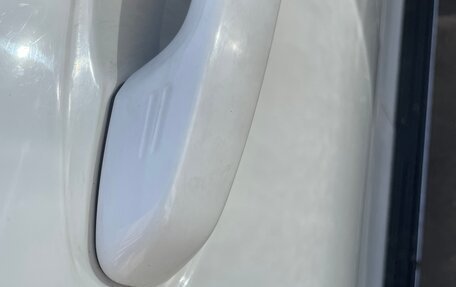 Toyota Land Cruiser Prado 150 рестайлинг 2, 2012 год, 2 450 000 рублей, 16 фотография