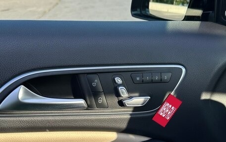Mercedes-Benz A-Класс, 2016 год, 2 500 000 рублей, 13 фотография