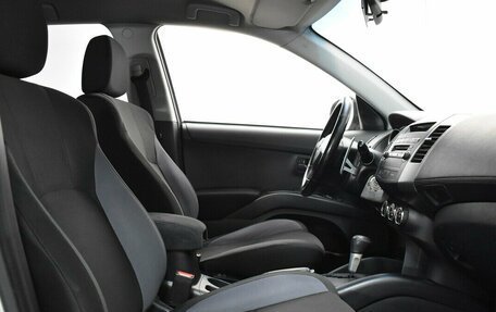 Mitsubishi Outlander III рестайлинг 3, 2010 год, 1 050 000 рублей, 10 фотография