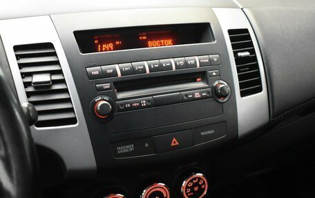 Mitsubishi Outlander III рестайлинг 3, 2010 год, 1 050 000 рублей, 7 фотография