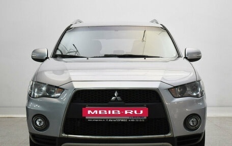 Mitsubishi Outlander III рестайлинг 3, 2010 год, 1 050 000 рублей, 2 фотография