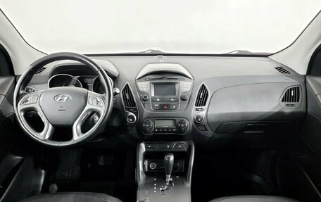 Hyundai ix35 I рестайлинг, 2015 год, 1 450 000 рублей, 5 фотография