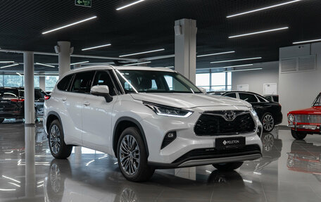 Toyota Highlander, 2026 год, 5 400 000 рублей, 2 фотография