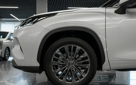 Toyota Highlander, 2026 год, 5 400 000 рублей, 28 фотография