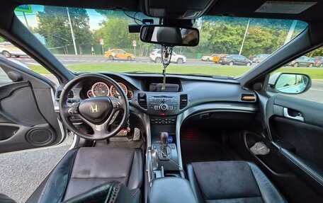 Honda Accord VIII рестайлинг, 2012 год, 950 000 рублей, 2 фотография