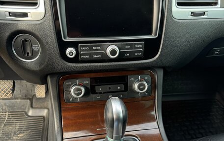 Volkswagen Touareg III, 2016 год, 2 500 000 рублей, 6 фотография