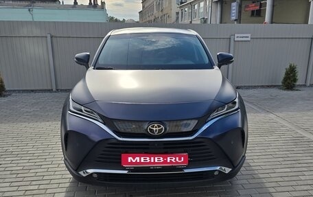 Toyota Harrier, 2022 год, 4 200 000 рублей, 1 фотография