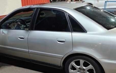 Audi A4, 2000 год, 450 000 рублей, 13 фотография