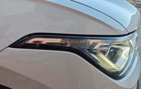 Volkswagen Tiguan II, 2021 год, 3 800 000 рублей, 6 фотография