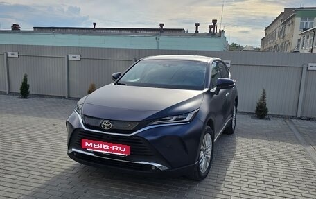 Toyota Harrier, 2022 год, 4 200 000 рублей, 2 фотография