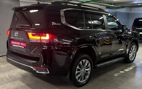 Toyota Land Cruiser, 2022 год, 8 900 000 рублей, 2 фотография