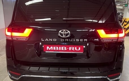Toyota Land Cruiser, 2022 год, 8 900 000 рублей, 3 фотография