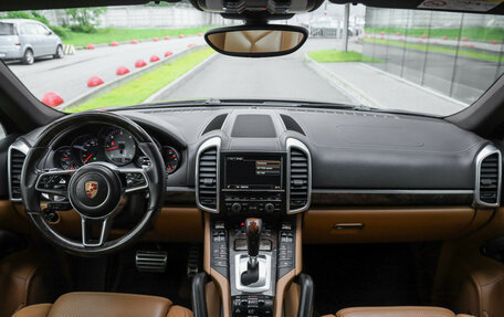 Porsche Cayenne III, 2015 год, 5 050 000 рублей, 15 фотография