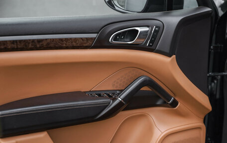 Porsche Cayenne III, 2015 год, 5 050 000 рублей, 24 фотография