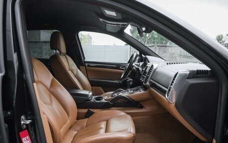 Porsche Cayenne III, 2015 год, 5 050 000 рублей, 28 фотография